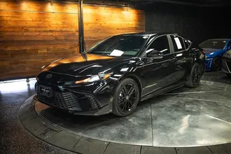 2025 TOYOTA CAMRY photo 2