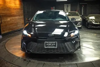 2025 TOYOTA CAMRY photo 4