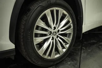 2023 TOYOTA HIGHLANDER photo 3