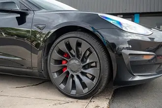 2023 Tesla Model 3 photo 4