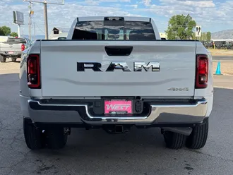 2026 Ram 3500 photo 7