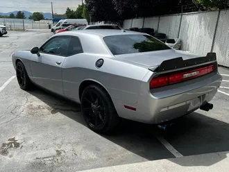 2013 Dodge Challenger SXT Plus photo 5