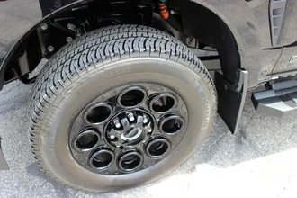 2025 FORD F-350 SUPER DUTY photo 4