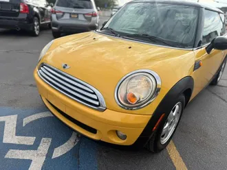 2009 MINI Hardtop photo 3