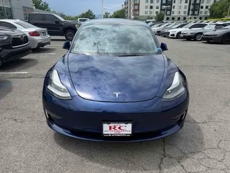 2022 Tesla Model 3 photo 3