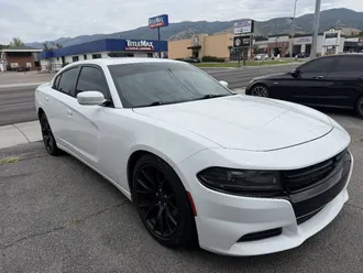 2015 Dodge Charger photo 7