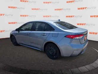 2022 Toyota Corolla photo 3