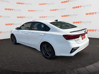 2021 Kia Forte photo 3
