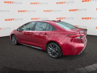 2024 Toyota Corolla photo 3
