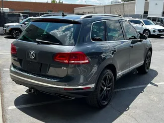 2016 Volkswagen Touareg VR6 Lux photo 7