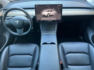 2024 Tesla Model Y Long Range * Hardware 4* photo 5