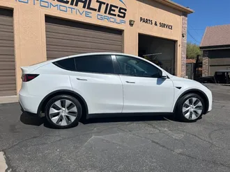 2024 Tesla Model Y Long Range * Hardware 4* photo 6