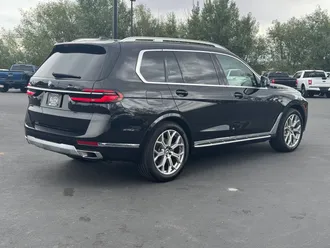 2026 BMW X7 photo 6