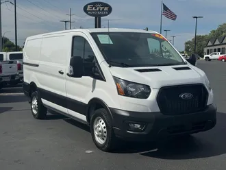 2023 Ford Transit-250 photo 3