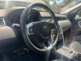 2017 Land Rover Discovery Sport photo 5