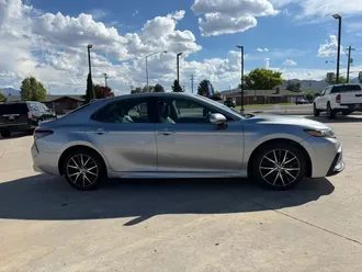 2023 Toyota Camry photo 4