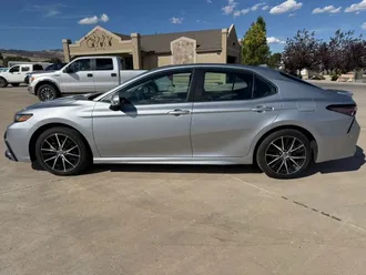 2023 Toyota Camry photo 5
