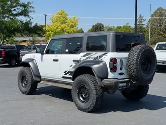 2023 Ford Bronco photo 5