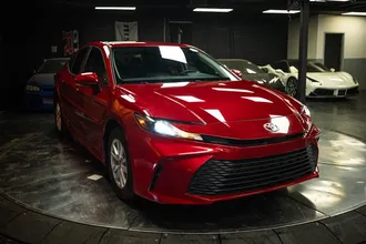 2025 TOYOTA CAMRY photo 5