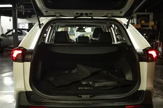 2019 TOYOTA RAV4 photo 7