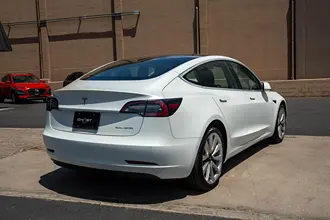 2020 Tesla Model 3 photo 6