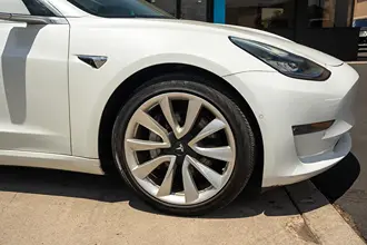 2020 Tesla Model 3 photo 4