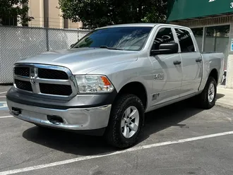 2016 RAM 1500 ST photo 3
