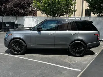 2019 Land Rover Range Rover Supercharged photo 4