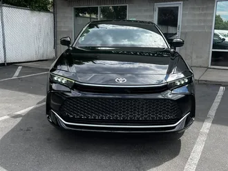 2023 Toyota Crown Platinum photo 2