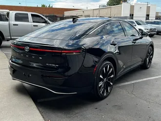 2023 Toyota Crown Platinum photo 7