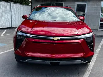 2024 Chevrolet Blazer EV 2LT photo 2