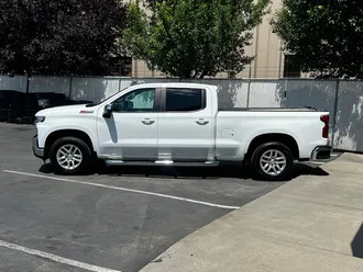 2020 Chevrolet Silverado 1500 LT photo 4