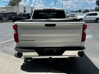 2020 Chevrolet Silverado 1500 LT photo 6