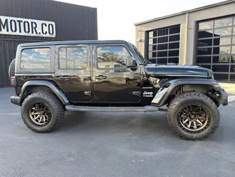 2019 Jeep Wrangler photo 5