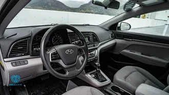 2017 Hyundai Elantra photo 6