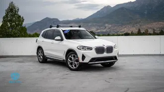 2022 BMW X3 photo 3