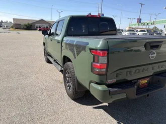 2022 Nissan Frontier photo 5