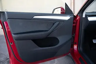 Model Y 17