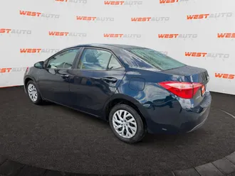 2019 Toyota Corolla photo 3