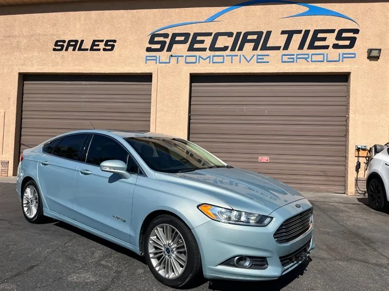 2014 Ford Fusion Hybrid SE SE