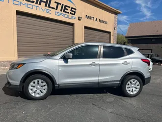 2019 Nissan Rogue Sport S photo 3