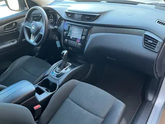2019 Nissan Rogue Sport S photo 6