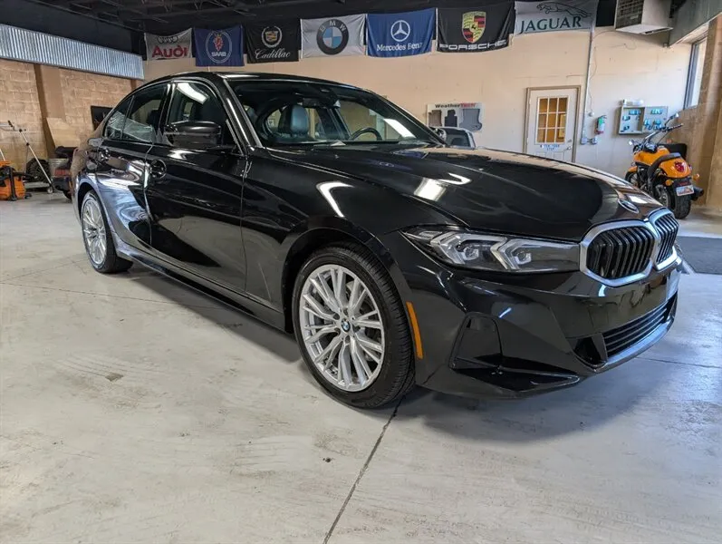 2023 BMW 330i xDrive 330i xDrive