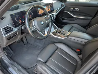 2023 BMW 330i xDrive photo 2