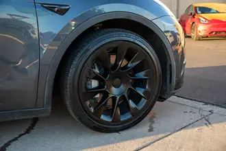 2021 Tesla Model Y photo 4