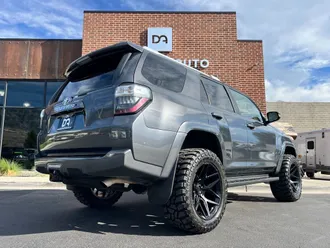 2018 Toyota 4Runner photo 6