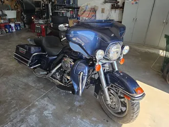 2008 Harley-Davidson Electra Glide Ultra Classic photo 2