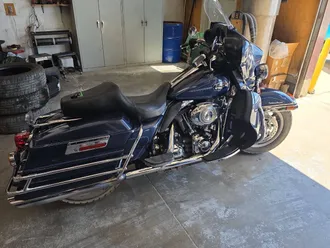 2008 Harley-Davidson Electra Glide Ultra Classic photo 3