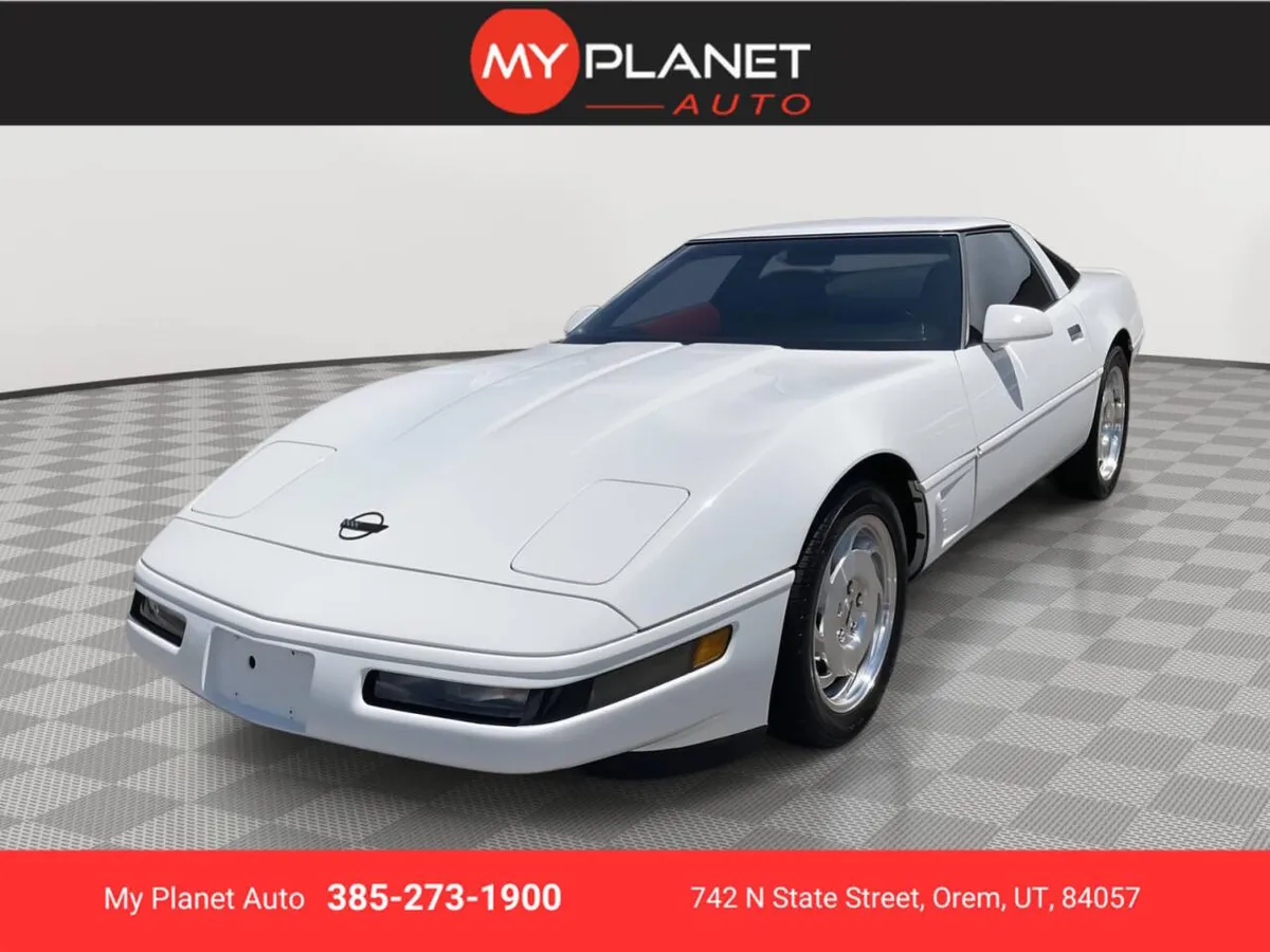 1995 Chevrolet Corvette Base 2dr Hatchback