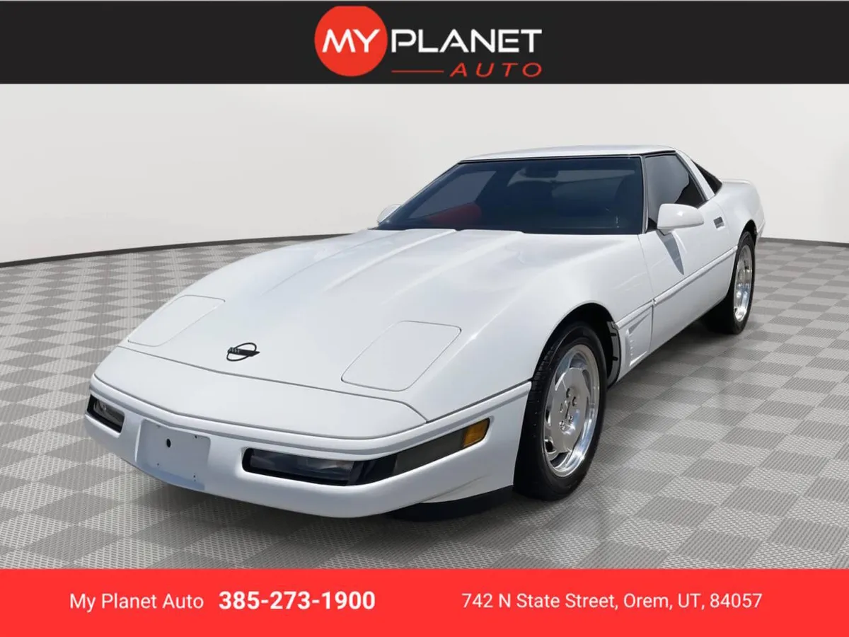1995 Chevrolet Corvette Base 2dr Hatchback